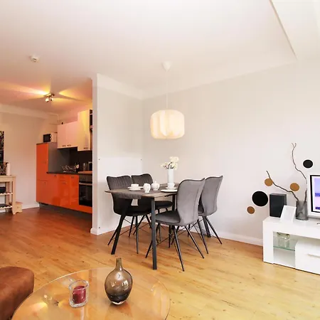 Residenz Leuchtturm Haus 2 20 - Ostseeperle * ريريك